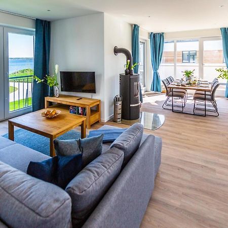 Hangar 19 Luxusapartment Mit Sauna, Kamin Und Seeblick H4W3 Schwerin  Eksteriør billede